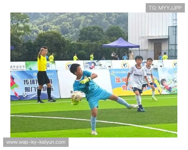 足球少年庆祝跳舞太魔性,燃炸全场的青春狂欢 足球少年庆祝跳舞太魔性,燃炸全场的青春狂欢