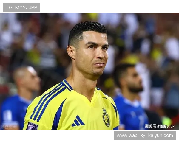 足球运动员模仿 C 罗庆祝失误 足球运动员模仿 C 罗庆祝失误