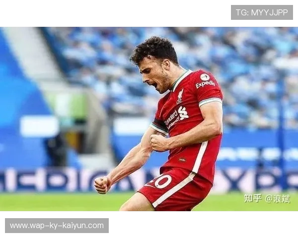 波尔图前场高压迫让对手连连失误,赛季大放异彩 波尔图前场高压迫让对手连连失误,赛季大放异彩